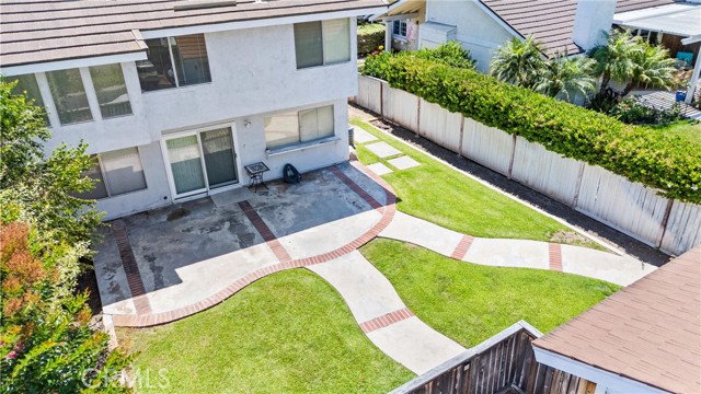44 W Yale, Irvine CA: https://media.crmls.org/medias/e13be34f-786f-4806-821d-adf2784c3b08.jpg