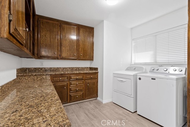 42722 20th W Street, Lancaster CA: https://media.crmls.org/medias/e13cd29c-4345-492c-bc6a-e4eda75af999.jpg