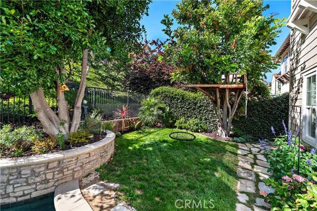 Detail Gallery Image 40 of 59 For 29 Hallcrest Dr, Ladera Ranch,  CA 92694 - 5 Beds | 5 Baths
