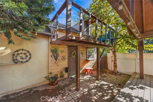 Detail Gallery Image 38 of 39 For 122 E Rosewood Ct, Ontario,  CA 91764 - 2 Beds | 2 Baths