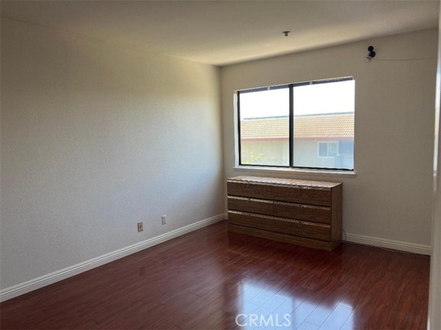 Image 14 of 27 For 321 Orange Avenue 306