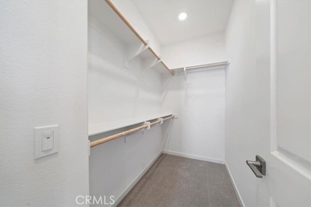 2561 Sprout Lane, Corona CA: https://media.crmls.org/medias/e13dc649-89b6-4f4f-a823-ba3a181b8209.jpg