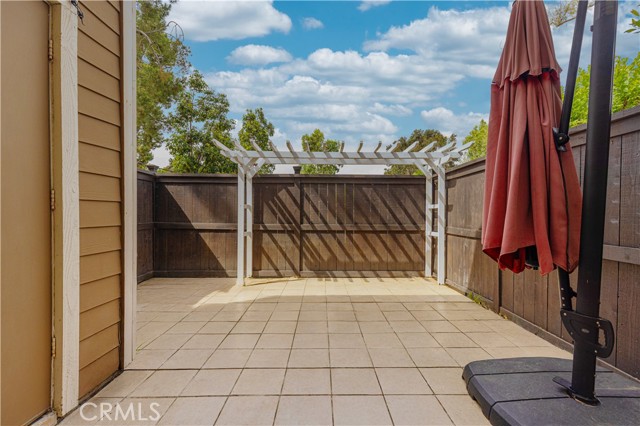 Detail Gallery Image 18 of 39 For 16 Lakepines, Irvine,  CA 92620 - 2 Beds | 1/1 Baths