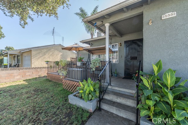 6933 Delta Avenue, Long Beach CA: https://media.crmls.org/medias/e1409022-7719-4454-b82e-58cf3ab93f5d.jpg