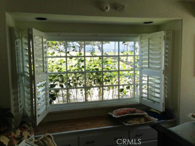 129 Lucia Avenue, Redondo Beach, California 90277, 2 Bedrooms Bedrooms, ,2 BathroomsBathrooms,Residential,Sold,Lucia,SB13020708