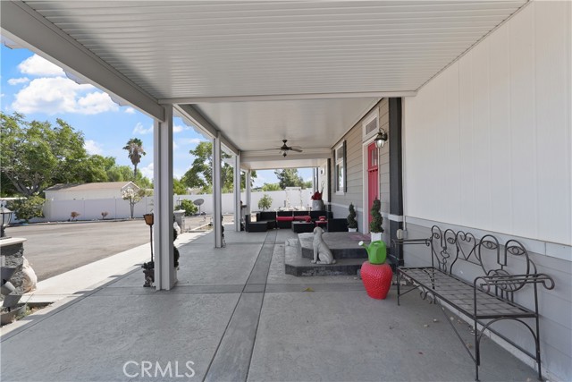 Detail Gallery Image 5 of 33 For 22541 Markham St, Perris,  CA 92570 - 3 Beds | 2 Baths