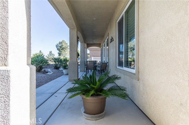 Detail Gallery Image 33 of 40 For 19442 Royal Oaks Rd, Apple Valley,  CA 92308 - 2 Beds | 2 Baths
