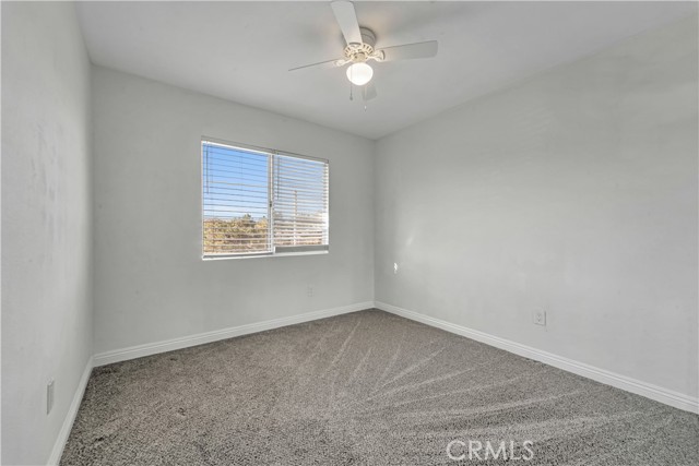 Detail Gallery Image 17 of 35 For 36418 Ramona, Palmdale,  CA 93550 - 3 Beds | 3 Baths