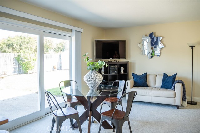 Detail Gallery Image 10 of 17 For 443 Mountain View Dr, Santa Maria,  CA 93455 - 3 Beds | 2 Baths