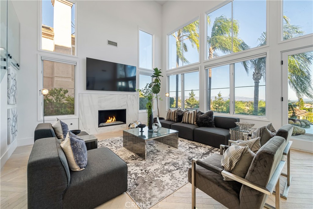 MLS #SR25214981 image #8