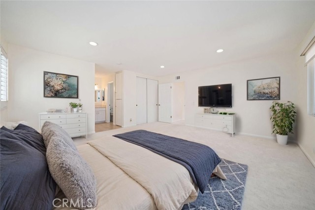Detail Gallery Image 14 of 34 For 10900 San Leon Ave, Fountain Valley,  CA 92708 - 4 Beds | 2/1 Baths