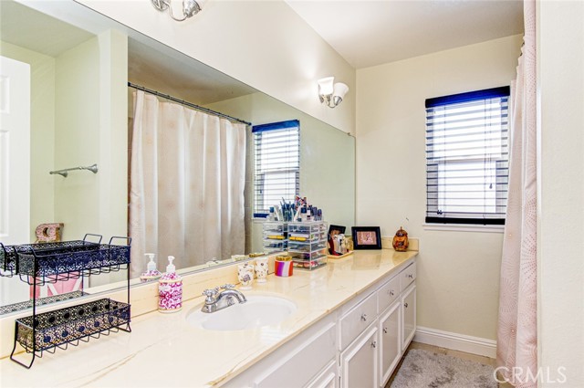 Detail Gallery Image 16 of 46 For 4062 Escudero Dr, Irvine,  CA 92620 - 4 Beds | 3 Baths