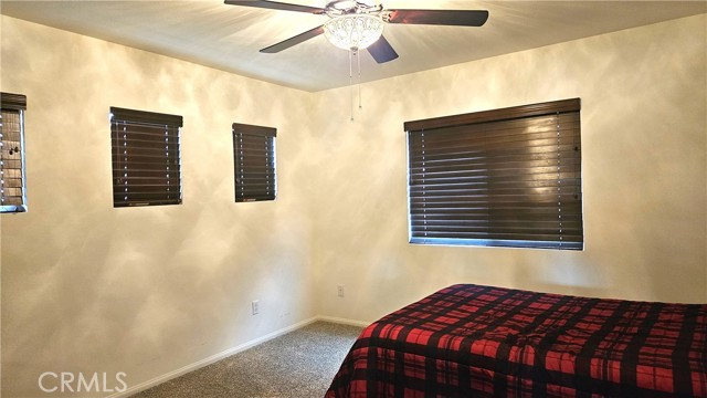 42952 59th W, Quartz Hill CA: https://media.crmls.org/medias/e1450ced-8f81-43ce-9cd7-33779bf54a10.jpg