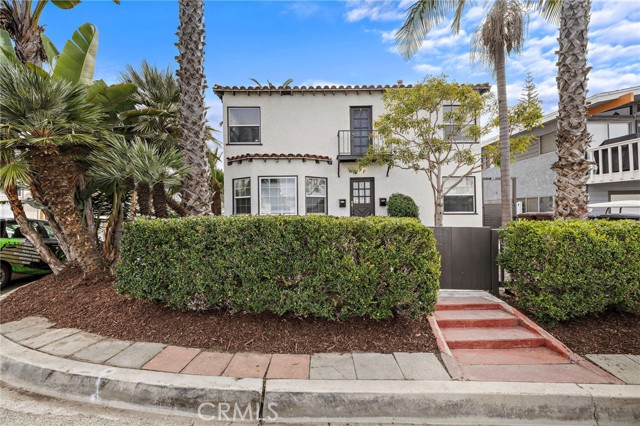 147 Avenida Rosa, San Clemente CA: https://media.crmls.org/medias/e1461440-0ebf-4e59-ae76-6b25b3a15780.jpg