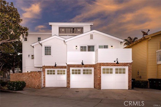 Detail Gallery Image 41 of 45 For 1501 E Balboa Bld, Newport Beach,  CA 92661 - 5 Beds | 4 Baths