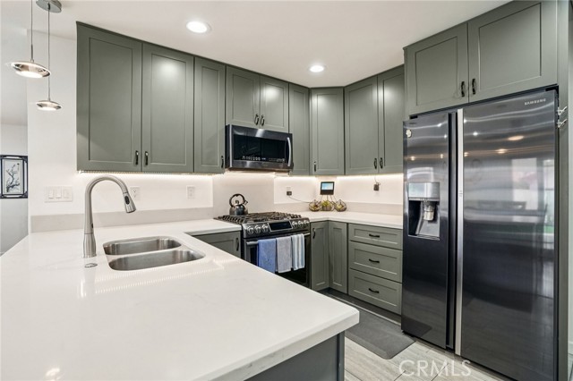 Detail Gallery Image 13 of 44 For 23616 Atmore Ave, Carson,  CA 90745 - 4 Beds | 2 Baths