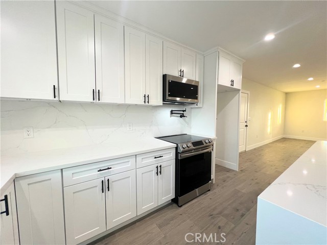 Detail Gallery Image 24 of 58 For 9737 East Avenue Q-4, Sun Village,  CA 93543 - 4 Beds | 3 Baths