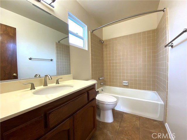 2623 Gates Avenue, Redondo Beach, California 90278, 3 Bedrooms Bedrooms, ,2 BathroomsBathrooms,Residential,Sold,Gates,SB22126121