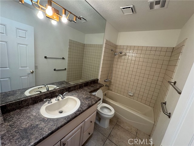 68305 Encinitas Road, Cathedral City CA: https://media.crmls.org/medias/e14a0735-edb2-4d3c-9b3b-d3d9cabb01f0.jpg