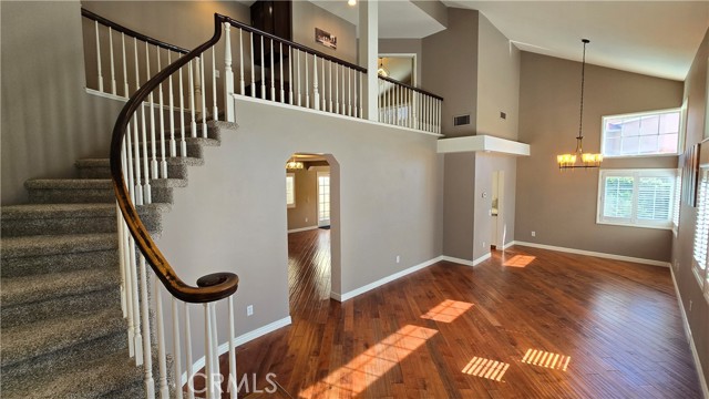 Detail Gallery Image 3 of 26 For 2192 Hedgerow Ln, Chino Hills,  CA 91709 - 3 Beds | 2/1 Baths
