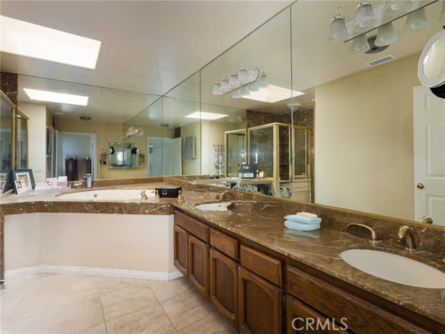 Detail Gallery Image 11 of 34 For 426 E Imperial Ave, El Segundo,  CA 90245 - – Beds | – Baths