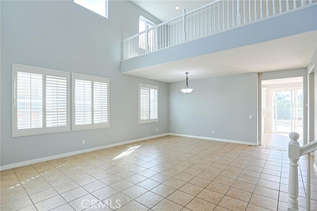 Detail Gallery Image 11 of 70 For 26523 Bladen Ave, Murrieta,  CA 92562 - 5 Beds | 3 Baths