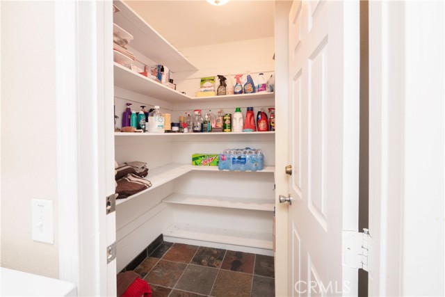 42531 Cedar Ave, Big Bear Lake CA: https://media.crmls.org/medias/e14abfd2-7e33-48a0-8ce7-d95215ff6471.jpg