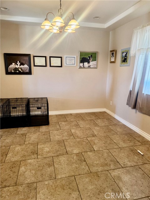 Detail Gallery Image 6 of 21 For 12472 Oasis Rd, Pinon Hills,  CA 92372 - 4 Beds | 3 Baths