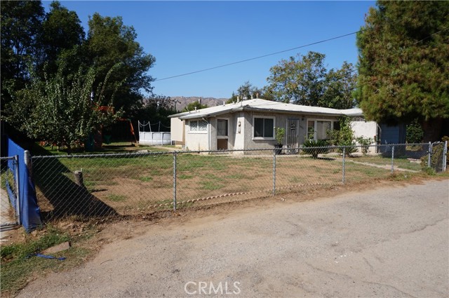 10971 Campbell Ave, Riverside, CA 92505