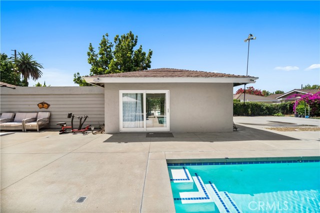 1025 S 2nd Avenue, Arcadia CA: https://media.crmls.org/medias/e14c4b14-c340-4c3c-ac6d-732caa6526f0.jpg