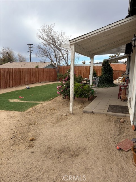 Detail Gallery Image 4 of 6 For 56527 Sunnyslope, Yucca Valley,  CA 92284 - 2 Beds | 2 Baths