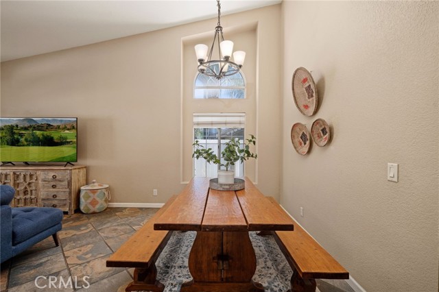 Detail Gallery Image 14 of 71 For 26970 Prickley Pear Cir, Corona,  CA 92883 - 3 Beds | 2 Baths