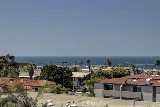 1140 Fisher Avenue, Manhattan Beach CA: https://media.crmls.org/medias/e14cde68-e175-48b7-963e-08243039bb60.jpg