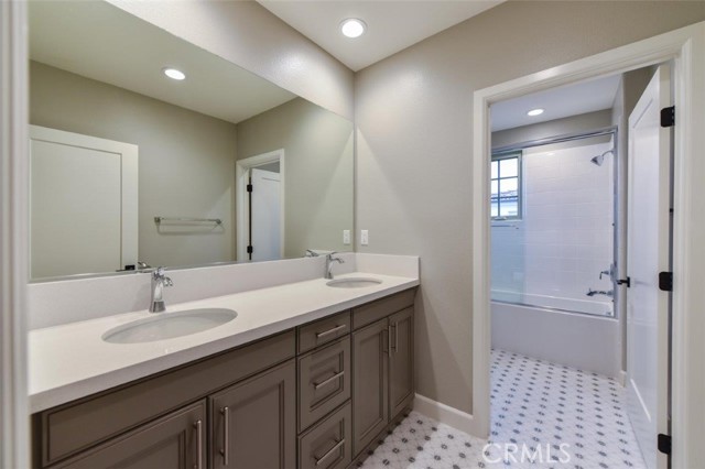 144 Via Murcia, San Clemente CA: https://media.crmls.org/medias/e14da886-7fdf-4fdd-947d-fd410781aed5.jpg