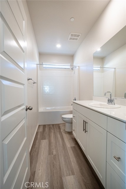 Detail Gallery Image 21 of 22 For 19508 Hanging Rock Rd., Lake Elsinore,  CA 92532 - 3 Beds | 3 Baths