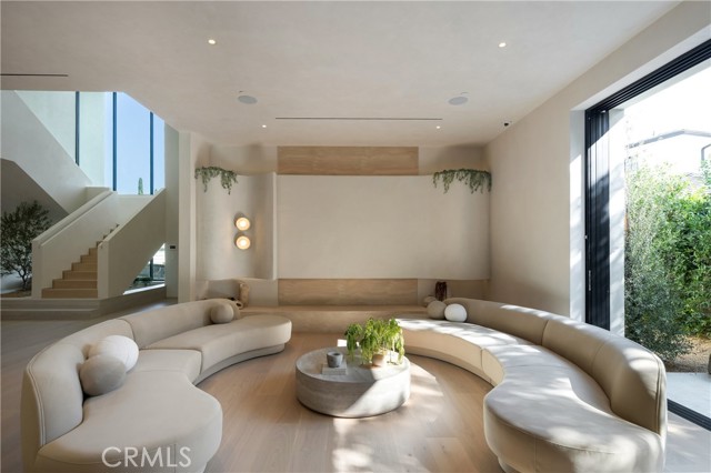 17177 Adlon Road, Encino CA: https://media.crmls.org/medias/e14e34ef-dd13-4694-bd4b-fbc4009c2668.jpg