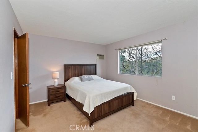 Detail Gallery Image 25 of 36 For 26822 Huron, Lake Arrowhead,  CA 92352 - 3 Beds | 3/1 Baths