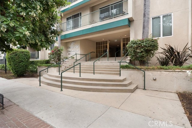 Detail Gallery Image 21 of 21 For 4501 Cedros Ave #243,  Sherman Oaks,  CA 91403 - 2 Beds | 2 Baths