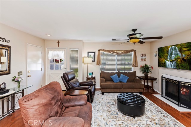 Detail Gallery Image 9 of 46 For 27508 Eastwind Dr, Corona,  CA 92883 - 3 Beds | 2 Baths
