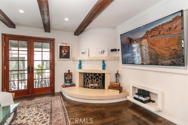 Detail Gallery Image 20 of 41 For 4245 Riverton Ave, Studio City,  CA 91602 - 2 Beds | 3 Baths