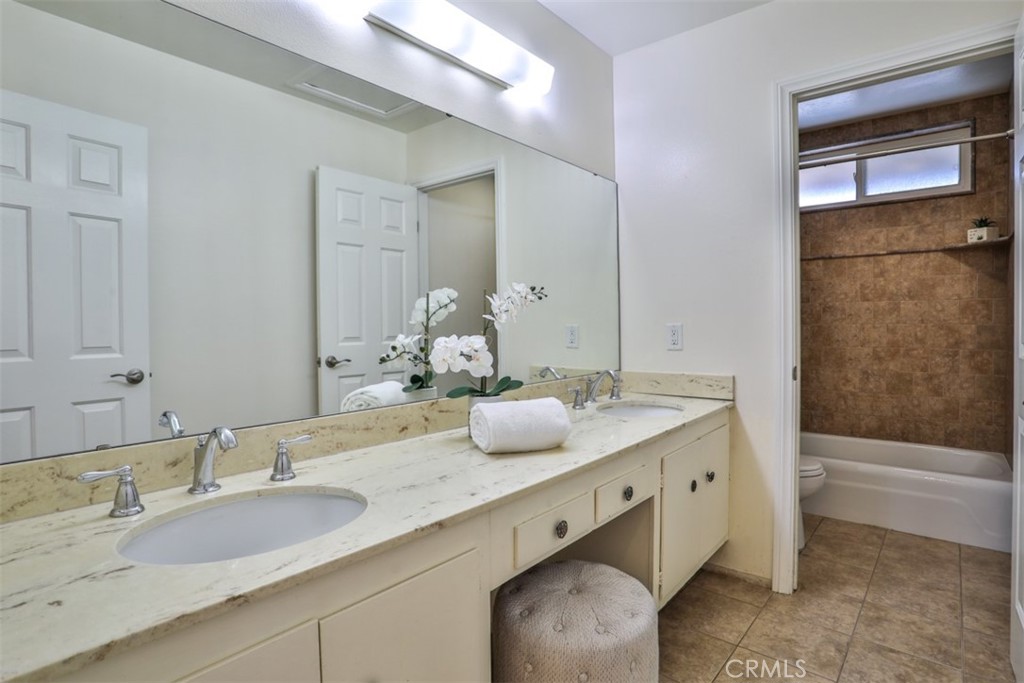 3309 Wedgewood Lane Burbank img 16