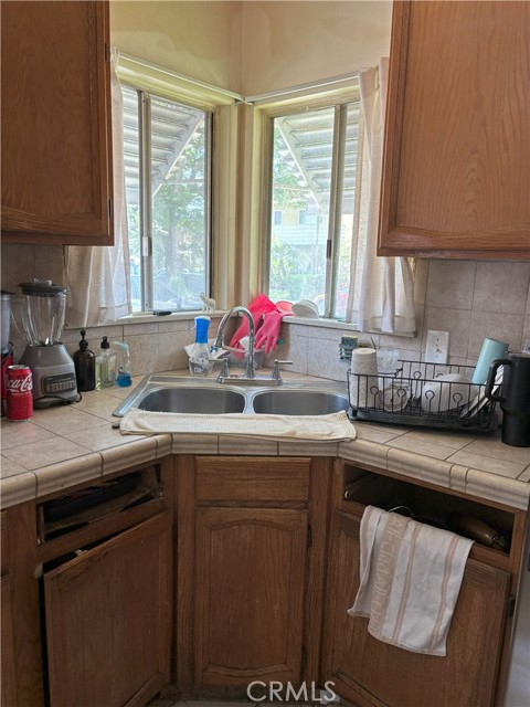 9525 Dearborn Avenue, South Gate, California 90280, 2 Bedrooms Bedrooms, ,1 BathroomBathrooms,Residential,For Sale,9525 Dearborn Avenue,CRDW25161097