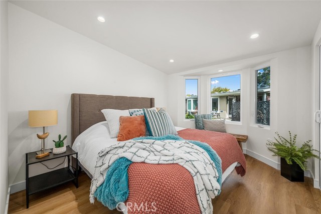 Detail Gallery Image 30 of 39 For 1271 Kenwood Rd 163l,  Seal Beach,  CA 90740 - 2 Beds | 1/1 Baths