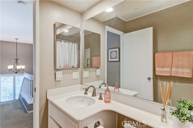 21982 Kitridge, Mission Viejo CA: https://media.crmls.org/medias/e1524424-a189-4230-9c06-0bf0250c5458.jpg