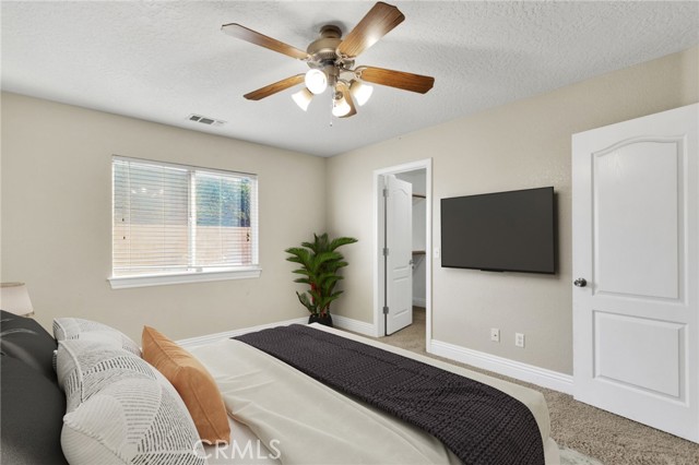 Detail Gallery Image 20 of 44 For 14305 Bochee, Apple Valley,  CA 92307 - 4 Beds | 3 Baths