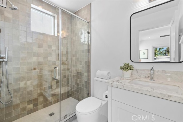 3002 Laurel Avenue, Manhattan Beach, California 90266, 5 Bedrooms Bedrooms, ,5 BathroomsBathrooms,Residential,Sold,Laurel,SB22092750