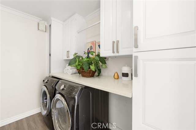 6019 Greentop Street, Lakewood CA: https://media.crmls.org/medias/e152c19a-e165-479a-b0c5-c77989c2a24c.jpg