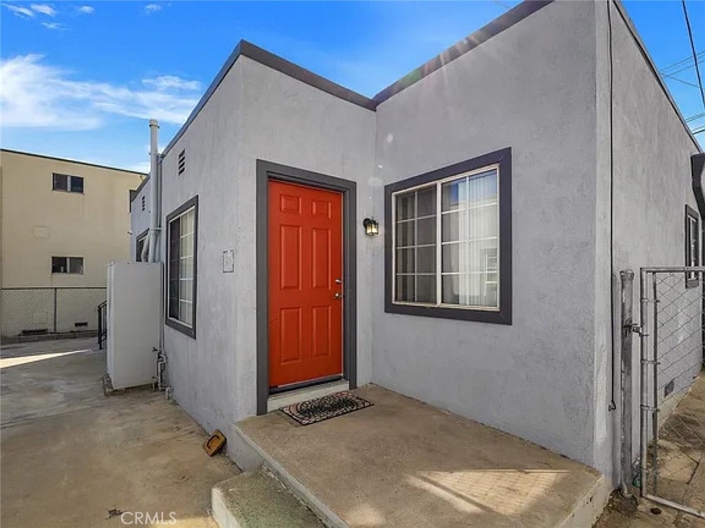 301 E Alameda Avenue #C