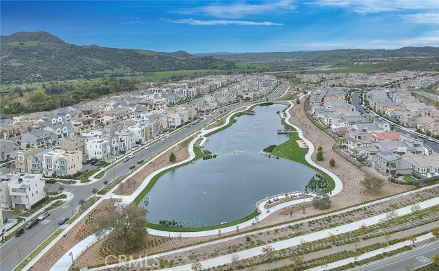 6 Crown Point Drive, Rancho Mission Viejo CA: https://media.crmls.org/medias/e1531622-163d-4185-8be5-f4aedaabe4e7.jpg