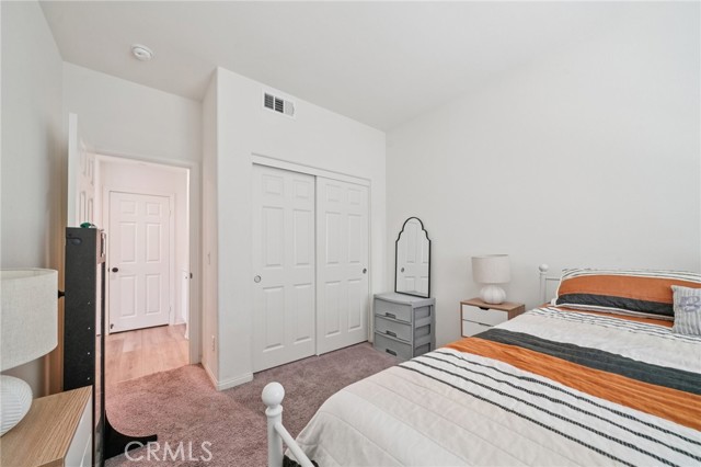 Detail Gallery Image 27 of 57 For 618 S Brampton Ln, Rialto,  CA 92376 - 4 Beds | 3 Baths